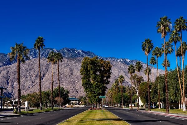 Palm Springs road